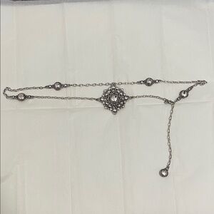 Double sided Silver-Tone Decorative Chain Belt with Filigree Medallion